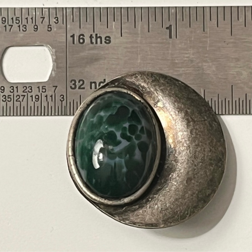 Kate Hines Couture VTG
SINGLE Clip Earring Silver Grey Gray Green 1980